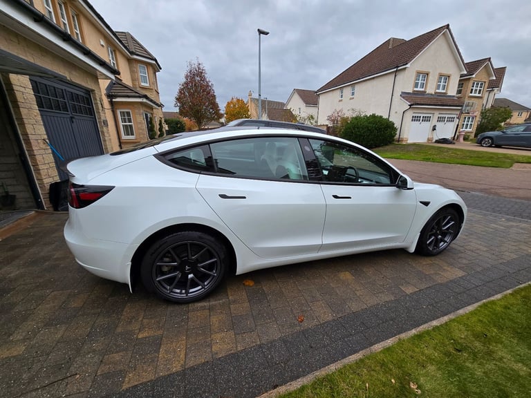 2021 Tesla Model 3 Dual Motor Long Range AWD