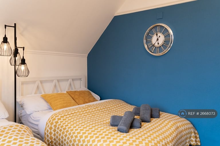 Studio flat in Merton Road, Southsea, PO5 (#2668073)