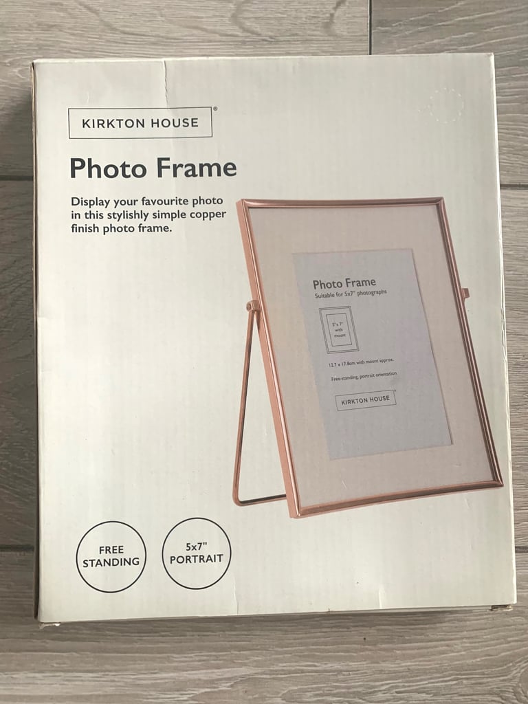 image for New Photo Frame 5x7 Portrait 