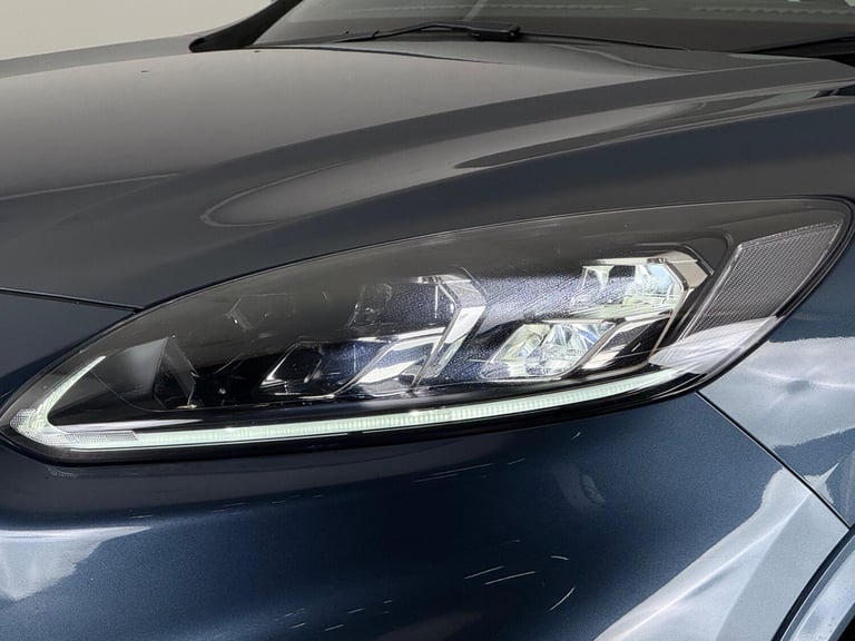 2023 Ford Kuga 2.5 EcoBoost Duratec 14.4kWh ST-Line CVT Euro 6 (s/s) 5dr HATCHBACK Petrol/Electri...