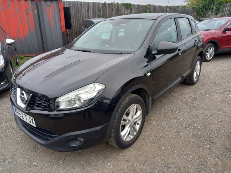 image for 2013 Nissan Qashqai 1.5 dCi [110] Acenta 5dr HATCHBACK DIESEL Manual