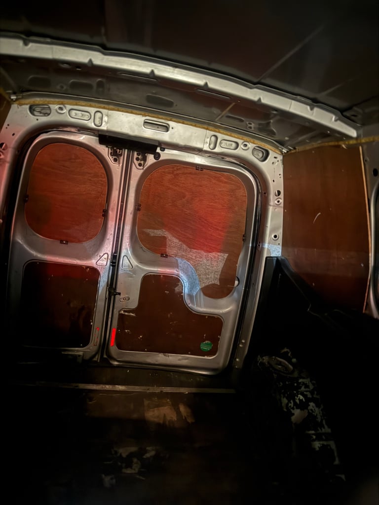 Ford, TRANSIT COURIER, Panel Van, 2015, Manual, 1498 (cc)