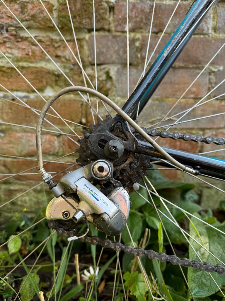 Handmade Italian vintage 1980s Rossin racing bike with Shimano 600 group set