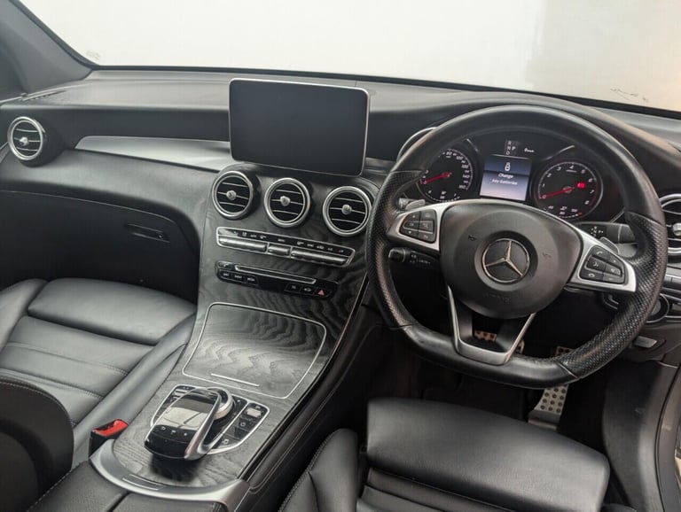 2019 Mercedes-Benz GLC 2.0 GLC250 AMG Line (Premium Plus) SUV 5dr Petrol G-Tronic+ 4MATIC Euro 6 ...