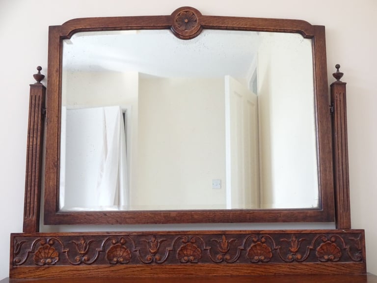 ANTIQUE OAK DRESSING TABLE & CARVED UPSTAND WITH REMOVEABLE MIRROR