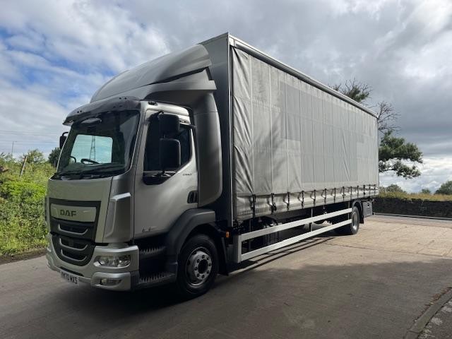2020 70 DAF LF 260 Euro 6 16 Ton 27ft9 curtain sider sat nav Auto