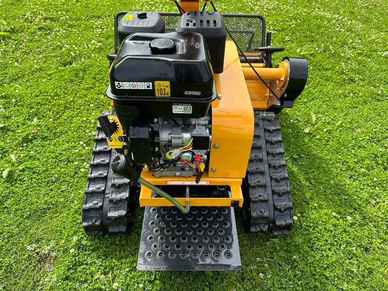 RAPTOR X Pedestrian Track Flail mower * VIDEO * Key Start 13.5HP Briggs & Stratton Engine
