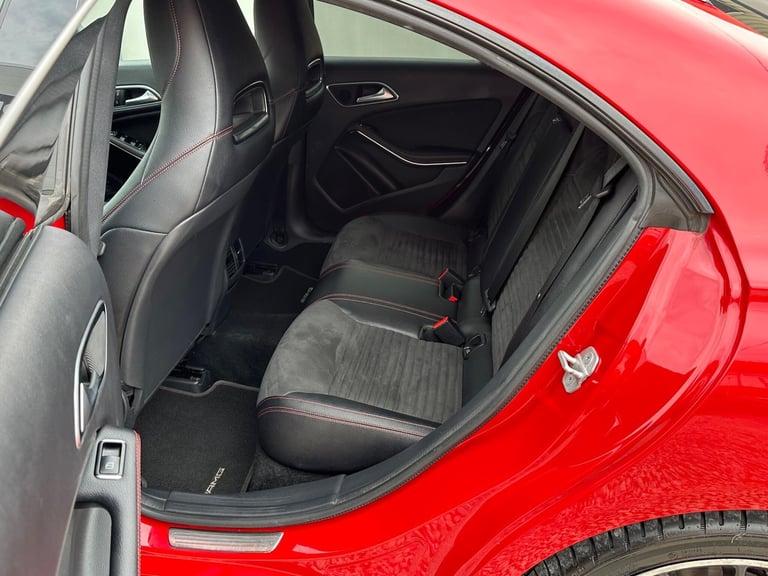 2016 Mercedes-Benz CLA 2.1 CLA220d AMG Line Coupe 7G-DCT Euro 6 (s/s) 4dr SALOON Diesel Automatic