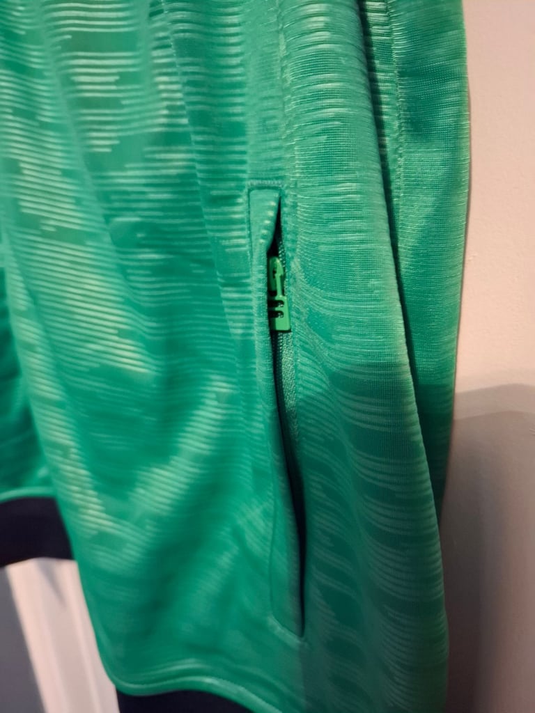 Mens Large Fila Nigeria Track Jacket