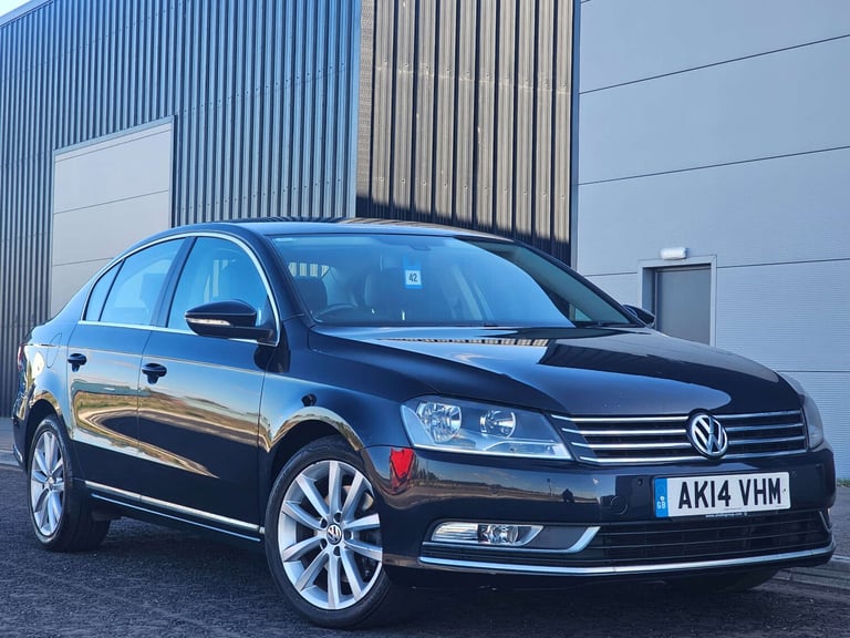 image for 2014 Volkswagen Passat 2.0 Passat Executive TDI BlueMotion Technology 4dr Saloon Diesel Manual