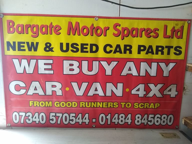 BREAKING : BMW 1  F20 / 11     1.6p  engine: N13B16A , colour: A61