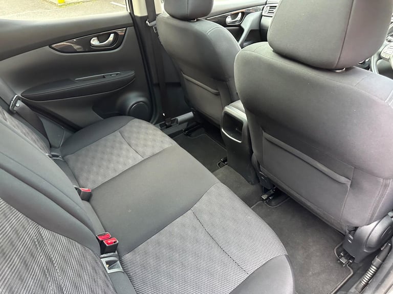 2017 Nissan Qashqai 1.2 DIG-T N-Connecta XTRON 2WD Euro 6 (s/s) 5dr HATCHBACK Petrol Automatic