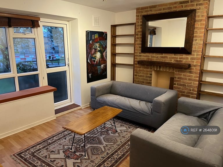 2 bedroom flat in Hartswood House, London, SW2 (2 bed) (#2648091)