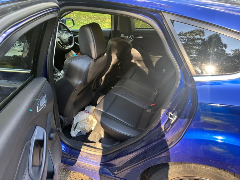 Ford, FOCUS, Hatchback, 2015, Manual, 1499 (cc), 5 doors