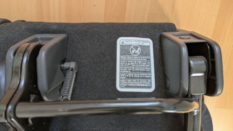 Nissan NV200 combi 2016 middle row of seats