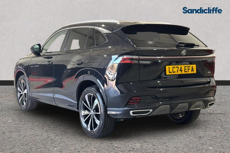 2024 MG MG HS 106288 Hatchback Petrol Automatic