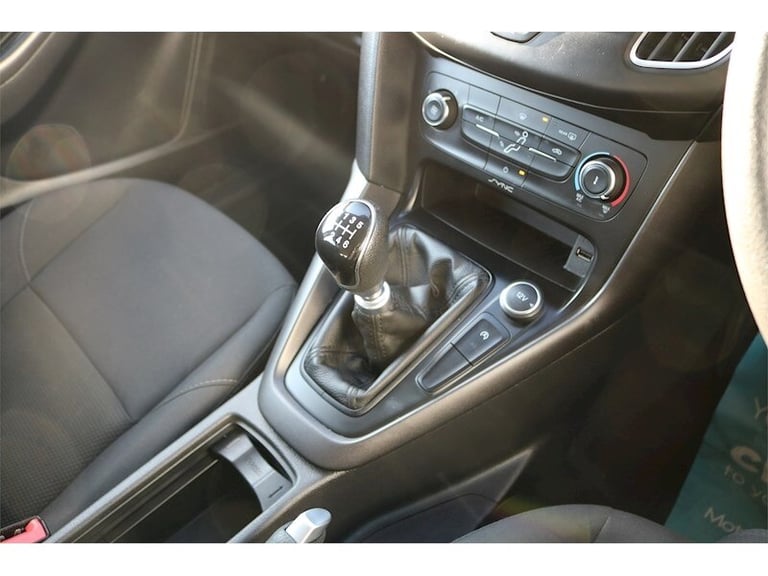 2017 Ford Focus TDCi ECOnetic Style Estate Diesel Manual