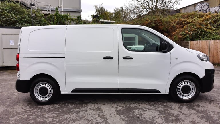 2022 Peugeot Expert 1.5 BLUEHDI PROFESSIONAL PREMIUM L1 WITH AIR CONDITIONING,6 SPEED,BLUETOOTH P...