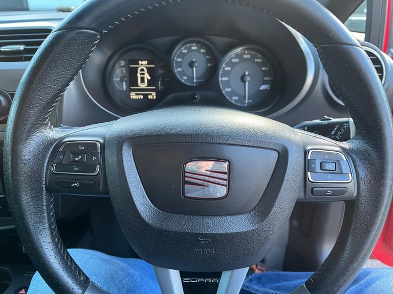 2011 SEAT Leon 2.0 TSI Cupra R Euro 5 5dr Petrol