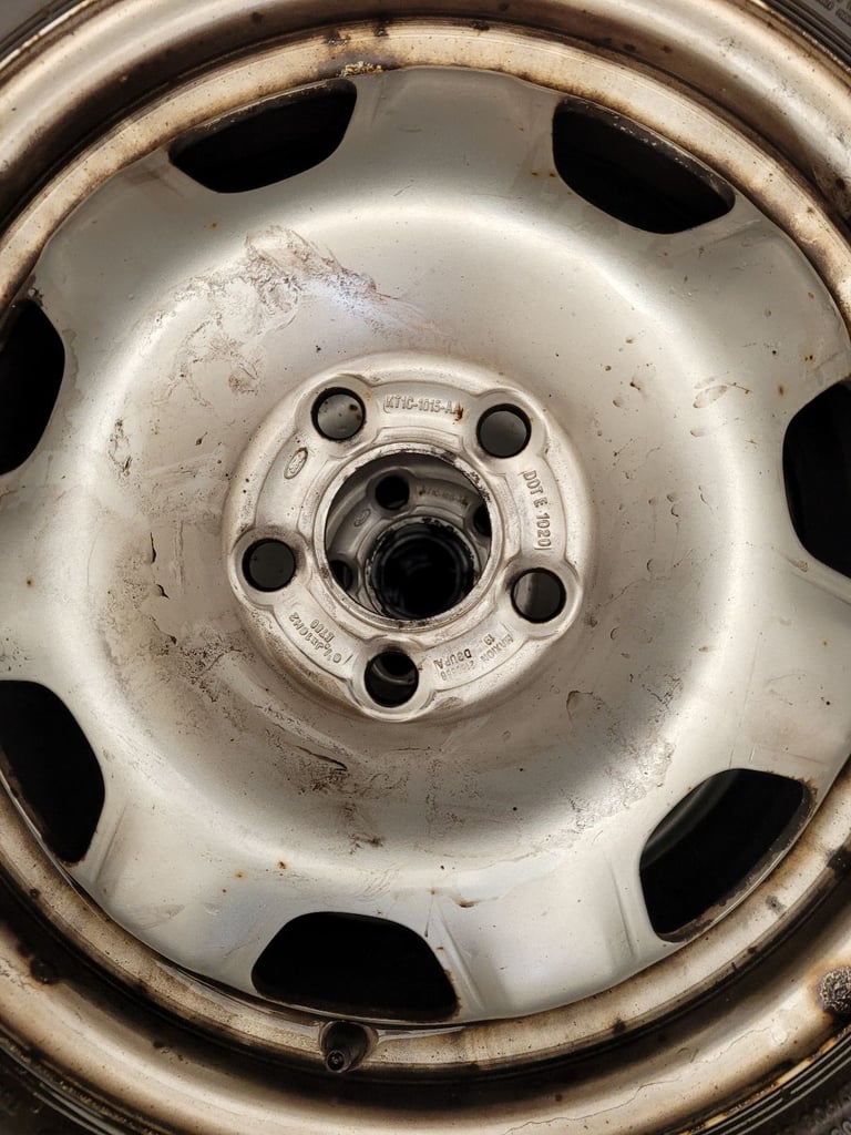 4x lovely clean ford transit custom wheels with good tyres size 205 60 16 