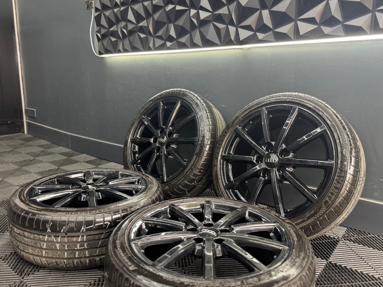 18” inch genuine Audi s3 alloys wheels a3 5x112 Vw caddy tt golf gtd gti 