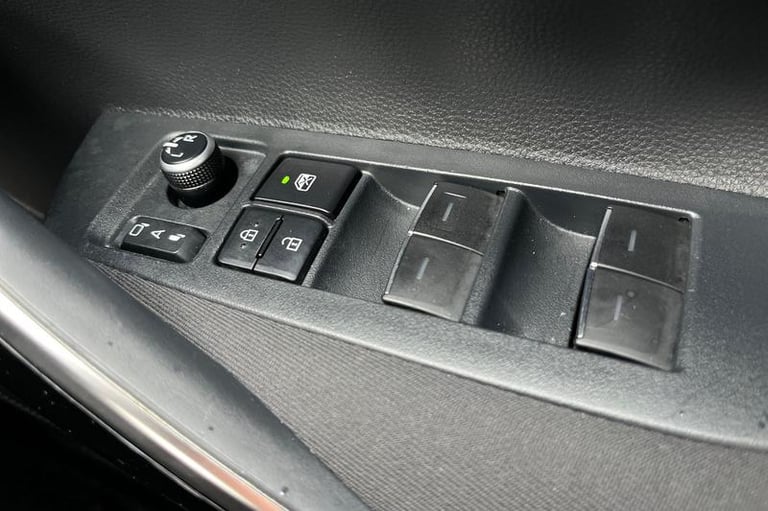 2021 Toyota Corolla 2.0 VVT-i Hybrid GR Sport 5dr CVT ESTATE PETROL/ELECTRIC Automatic