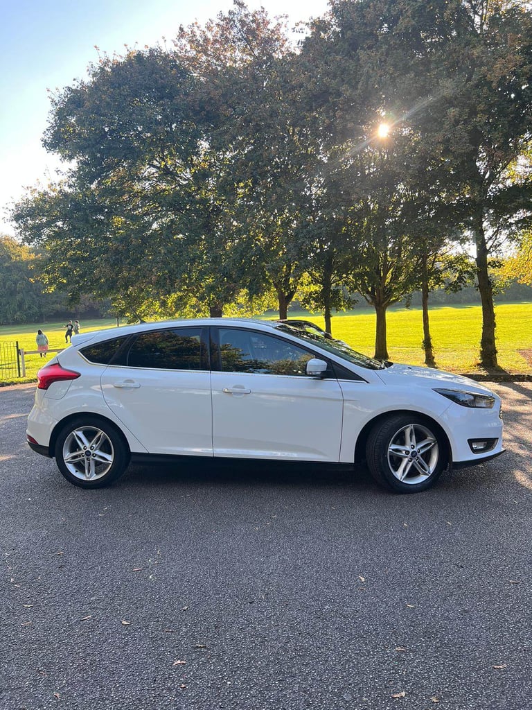 Ford, FOCUS, 2017, Manual, 999 (cc), Titanium,70k Driven, HPI Clear, Full Service History