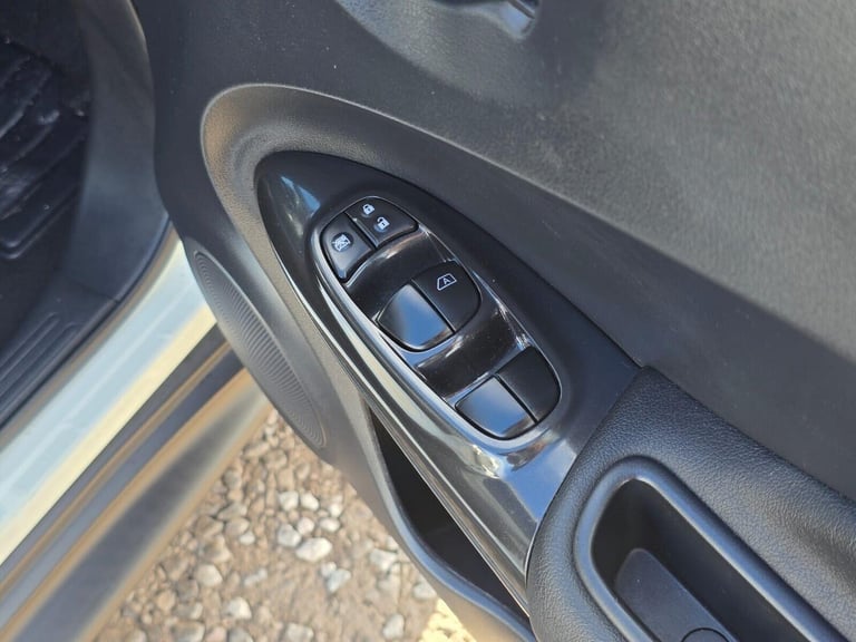 2016 Nissan Juke 1.6 Tekna SUV 5dr Petrol XTRON Euro 6 (117 ps) SUV Petrol Automatic