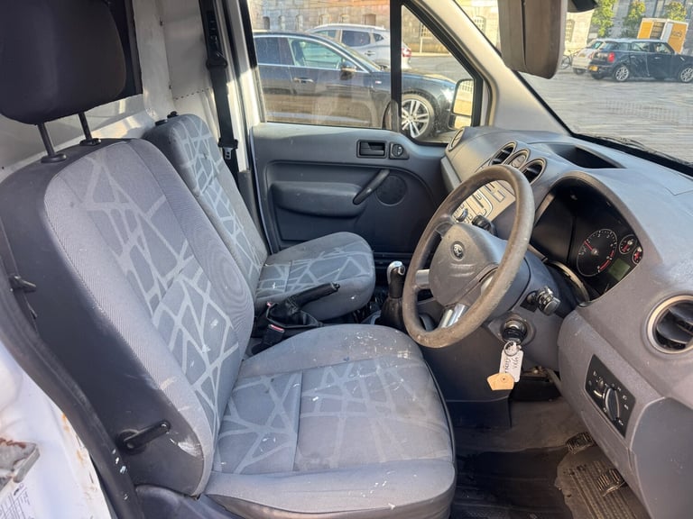 2010 Ford Transit Connect High Roof Van Trend TDCi 90ps PANEL VAN Diesel Manual