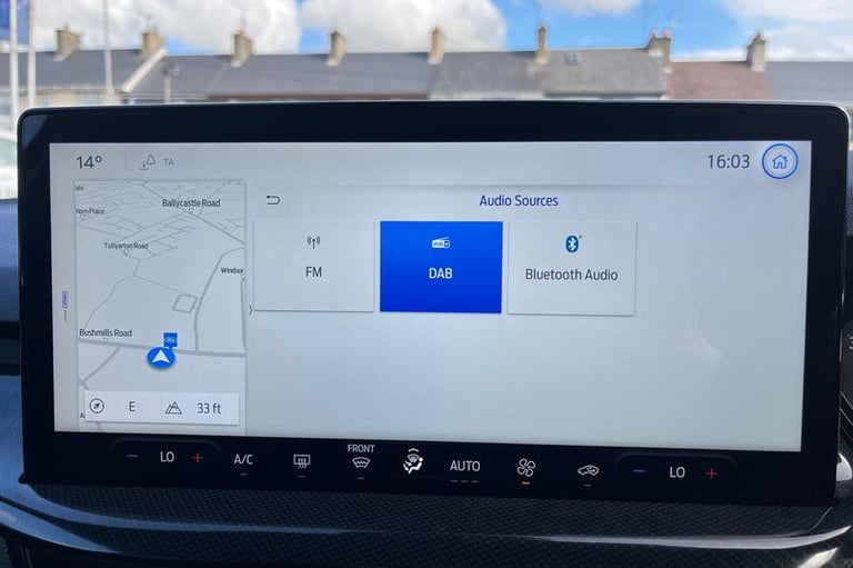 2024 Ford Focus 1.0 EcoBoost Hybrid mHEV ST-Line 5dr, Apple Car Play, Android Auto, Parking Hatch...