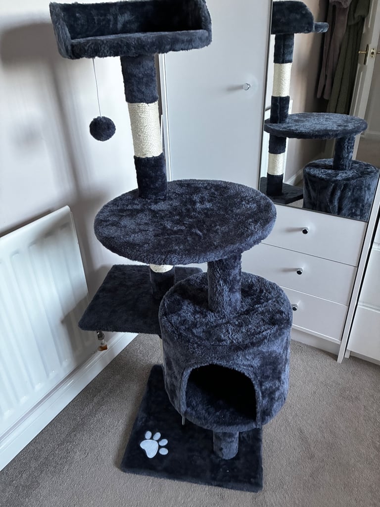 Cat tree 