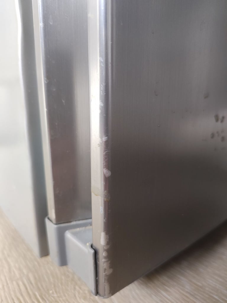Bosch upright 70/30 series 4 fridge freezer 