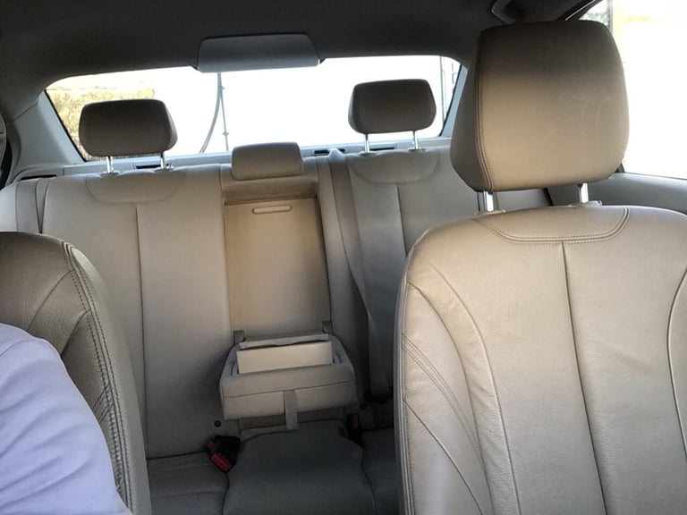 2013 BMW 3 Series 320d Luxury 4dr Step Auto SALOON Diesel Automatic