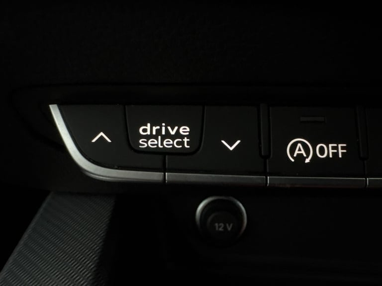 2021 Audi A4 30 TDI Technik 4dr S Tronic SALOON DIESEL Automatic