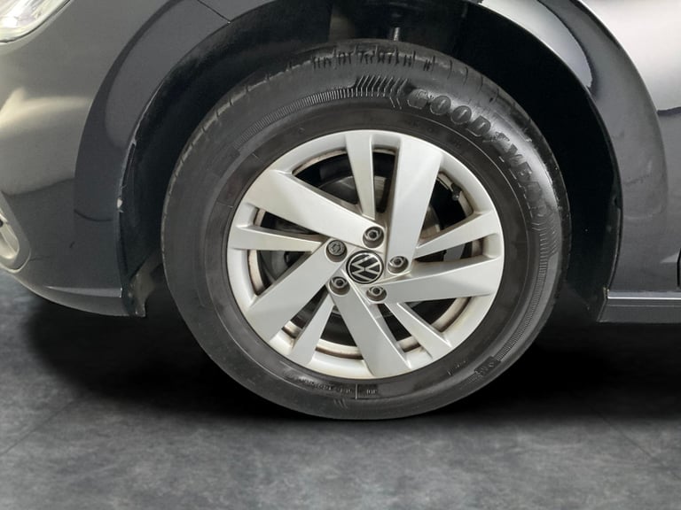 2022 Volkswagen Polo 1.0 TSI Life Hatchback 5dr Petrol Manual Euro 6 (s/s) (95 ps) - LIGHT AND S ...