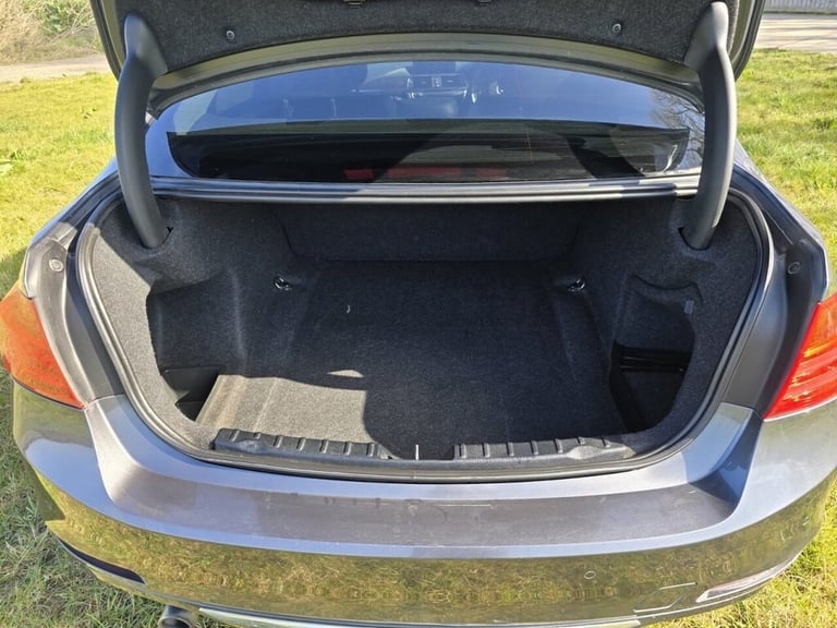 2012 BMW 3 Series 2.0 320d Luxury Saloon 4dr Diesel Manual Euro 5 (s/s) (184 ps) Saloon Diesel Ma...