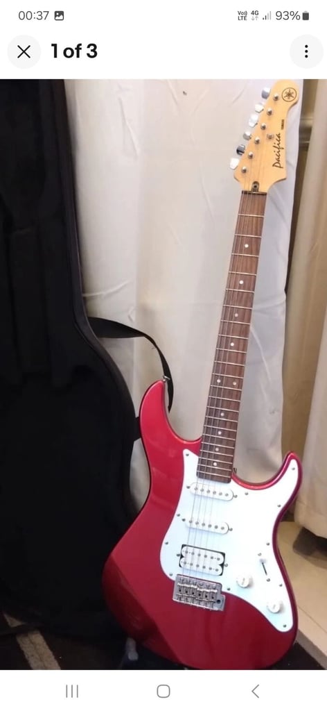image for YAMAHA PACIFICA 012 ELECTRIC GUITAR FOR RESTORATION!