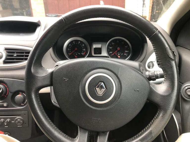 Renault, CLIO, Hatchback, 2007, Manual, 1390 (cc), 3 doors, Grey