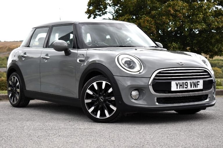 2019 MINI Hatch 1.5 Cooper Exclusive II 5dr Auto HATCHBACK PETROL Automatic