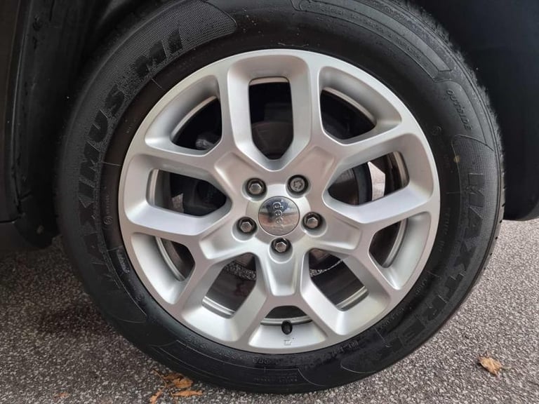 2016 Jeep Renegade 1.4 Multiair Longitude 5dr Manual SUV Petrol Manual