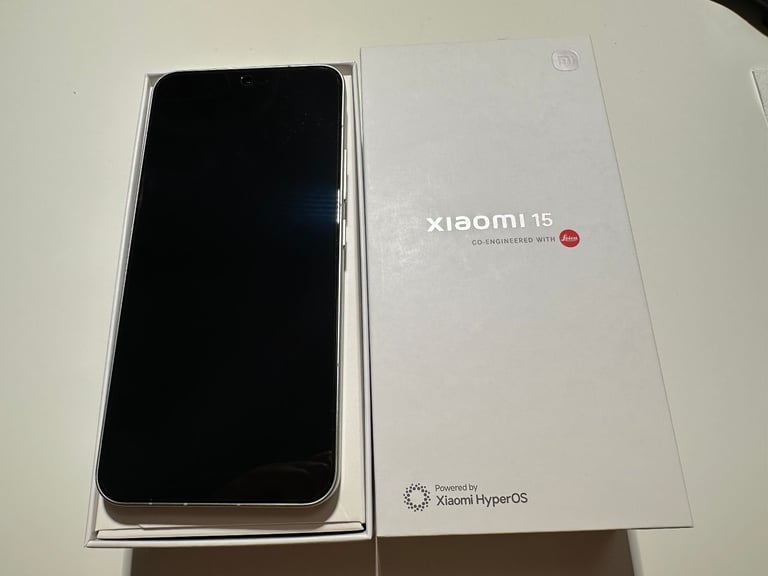 image for Xiaomi 15 (12GB+512GB), Green, UK Version, Dual Sim, Leica Summilux