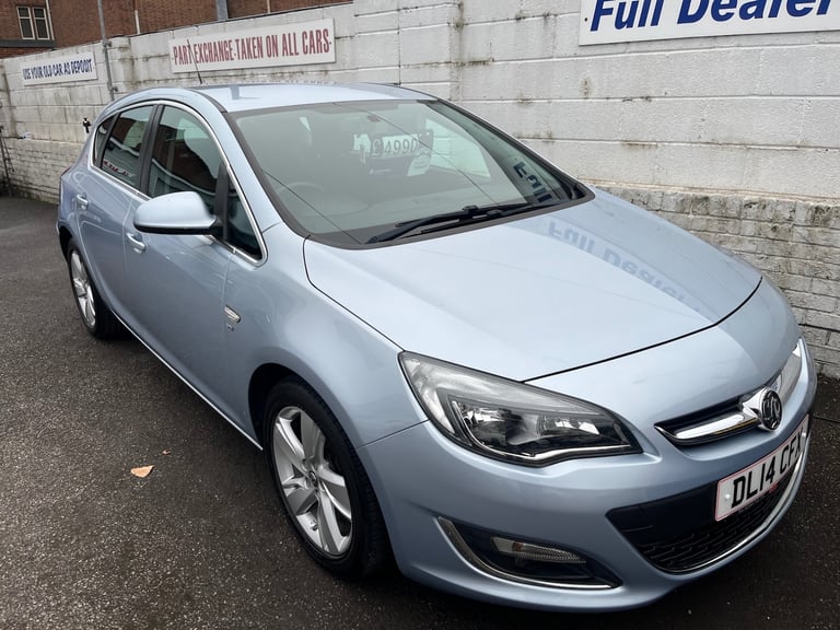 2014 Vauxhall Astra 1.6i 16V SRi 5dr HATCHBACK Petrol Manual