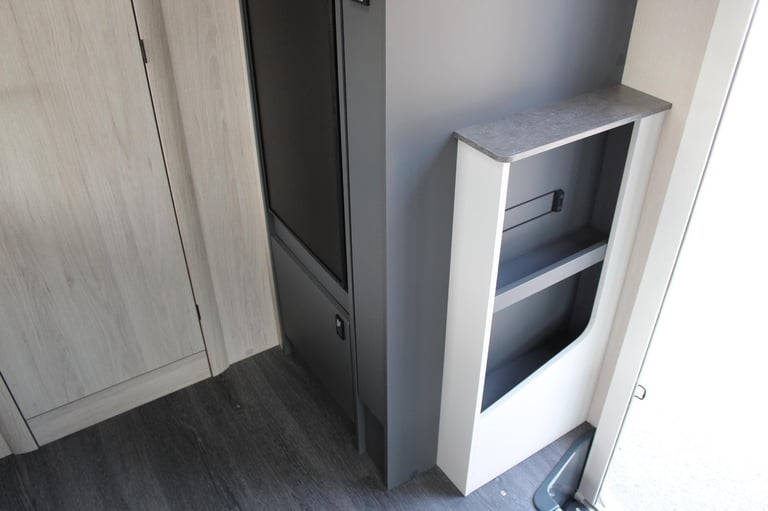 Auto-Trail F-Line F60 DIESEL AUTOMATIC 2025