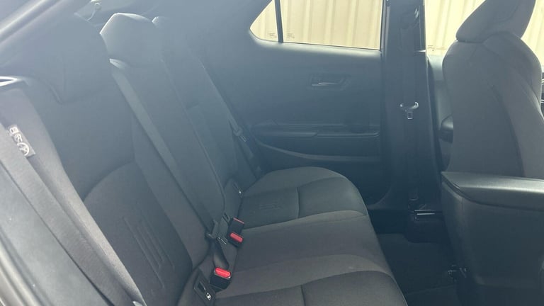 2024 Toyota C-HR 1.8 Hybrid Design 5dr CVT HATCHBACK PETROL/ELECTRIC Automatic