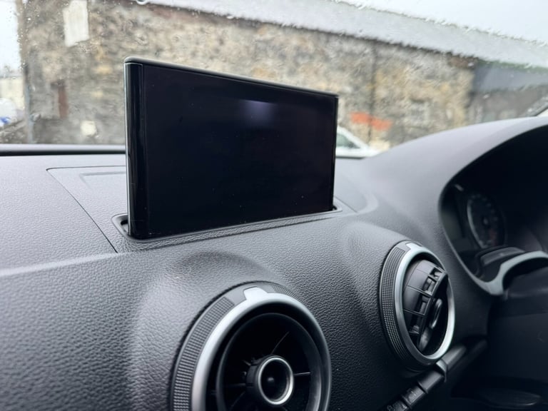 2015 Audi A3 2.0 TDI SE Technik 5dr HATCHBACK Diesel Manual