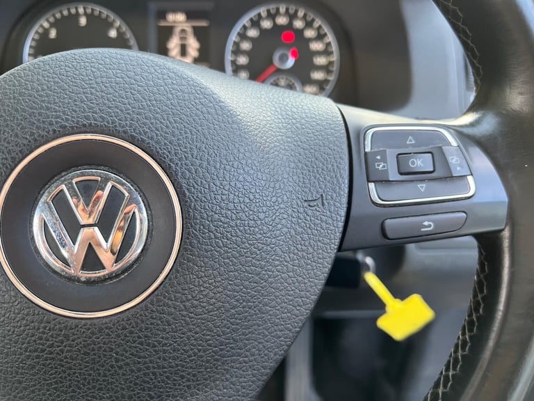 2011 Volkswagen Touran 1.6 TDI 105 SE 5dr MPV Diesel Manual