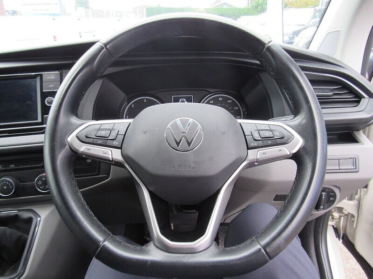 2022 Volkswagen Transporter TDI T28 Highline NO VAT DAY CAMPER VAN WITH HEATER AND SMART BED 2.0 ...