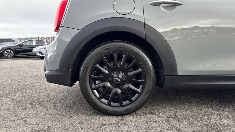 2021 MINI Hatch 1.5 Cooper Classic 5dr HATCHBACK PETROL Manual