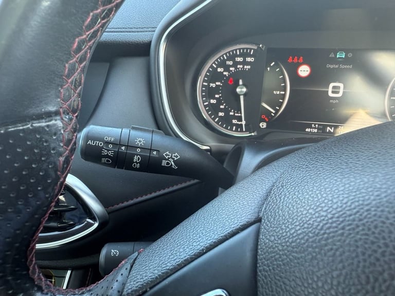 2020 20 MG MG HS 1.5 T-GDI EXCLUSIVE SUV 5DR PETROL MANUAL EURO 6 (S/S) (162 PS)
