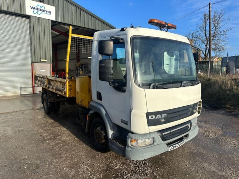 DAF LF 45.140 08T DAY E4 4x2 MANUAL GEARBOX TIPPER